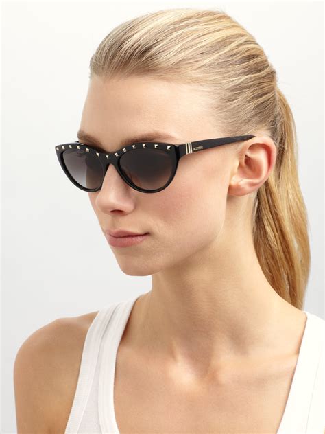 women's valentino sunglasses 706s
